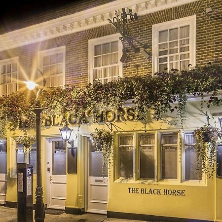 Canterbury Black Horse Esterno foto